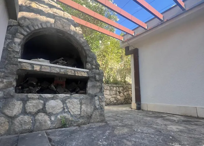 Direkt Am -zrnovska Banja -2,5 Km Zur Altstadt *